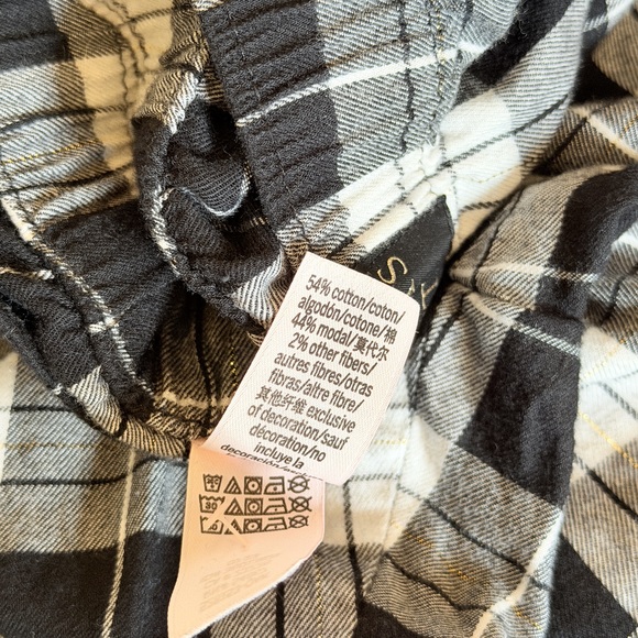 Victoria’s Secret VS shimmer plaid pajama bottoms medium black gold - Picture 4 of 8